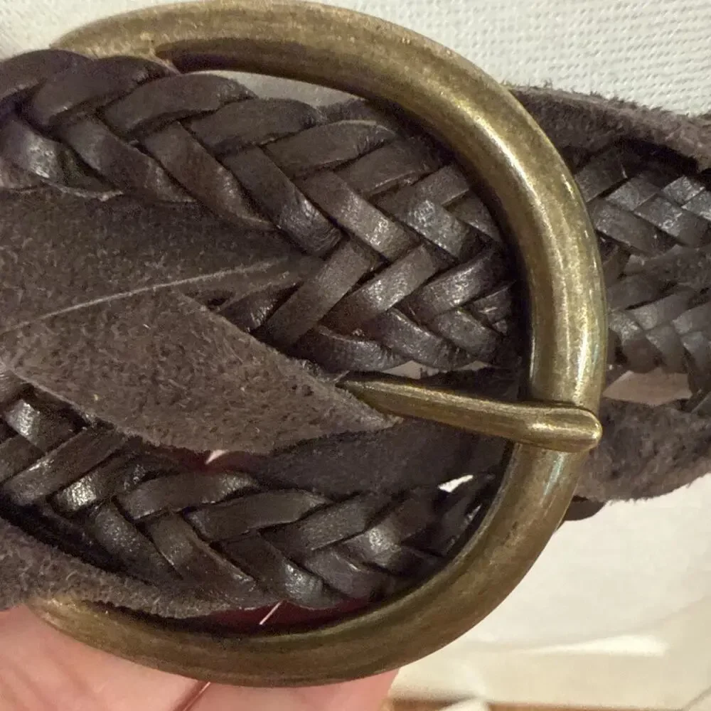Linea Pelle Women’s brown braided leather belt Size Small G Leather